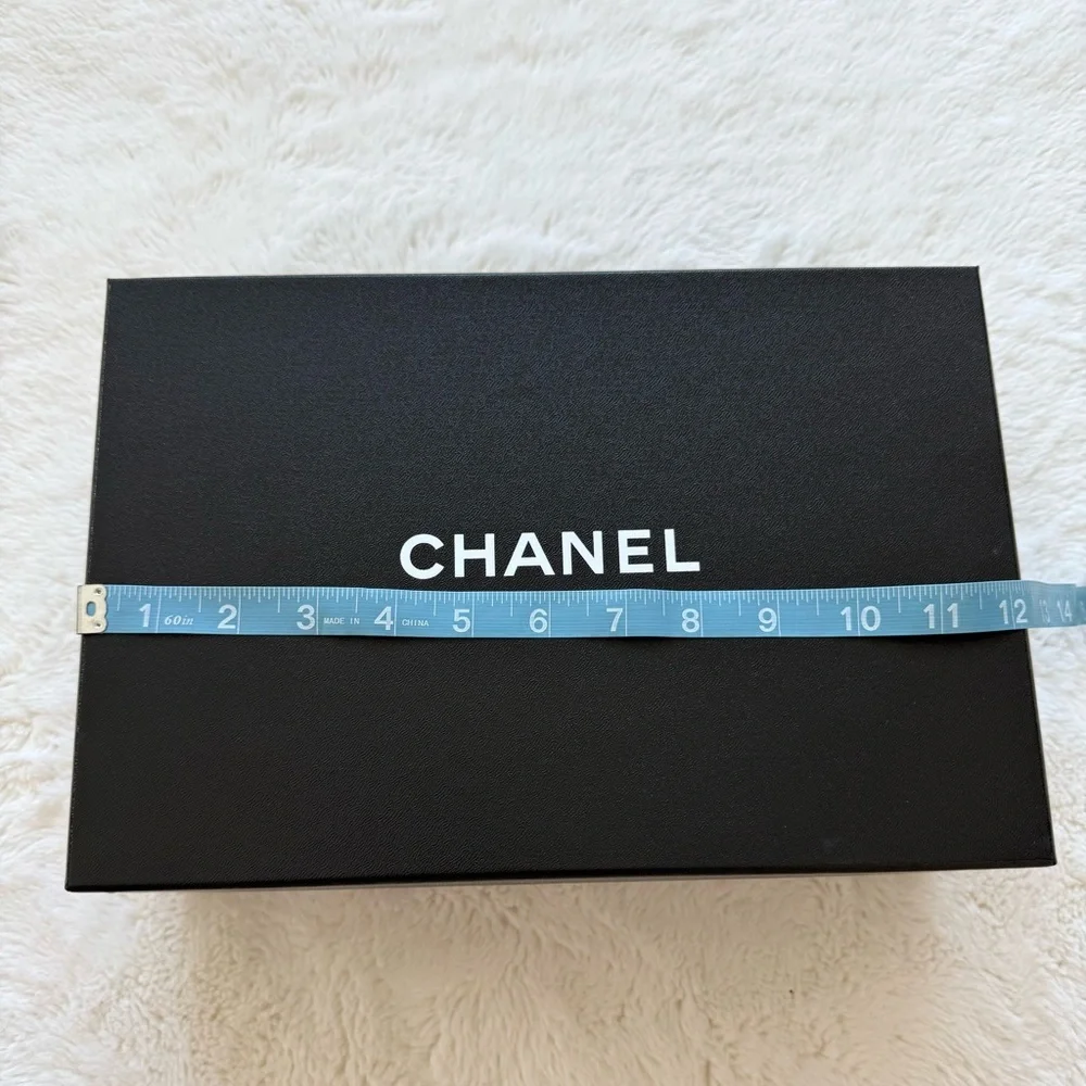 CHANEL women shoe box Authentic